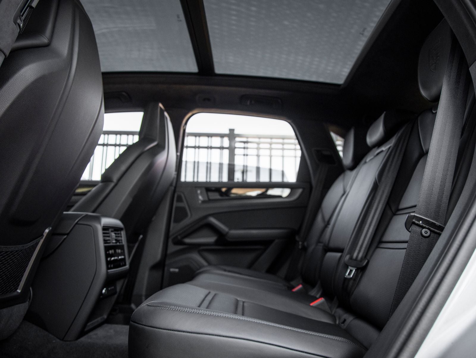 2025 Porsche Cayenne Cayenne GTS