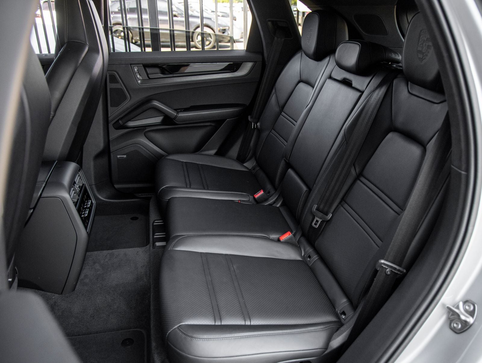 2025 Porsche Cayenne Cayenne GTS