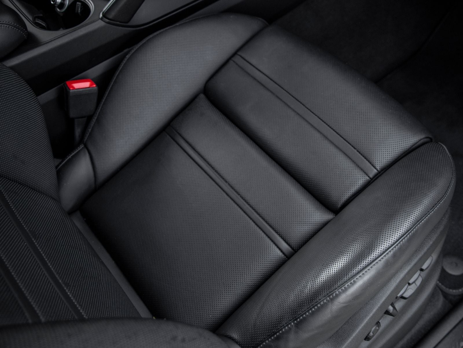 2025 Porsche Cayenne Cayenne GTS