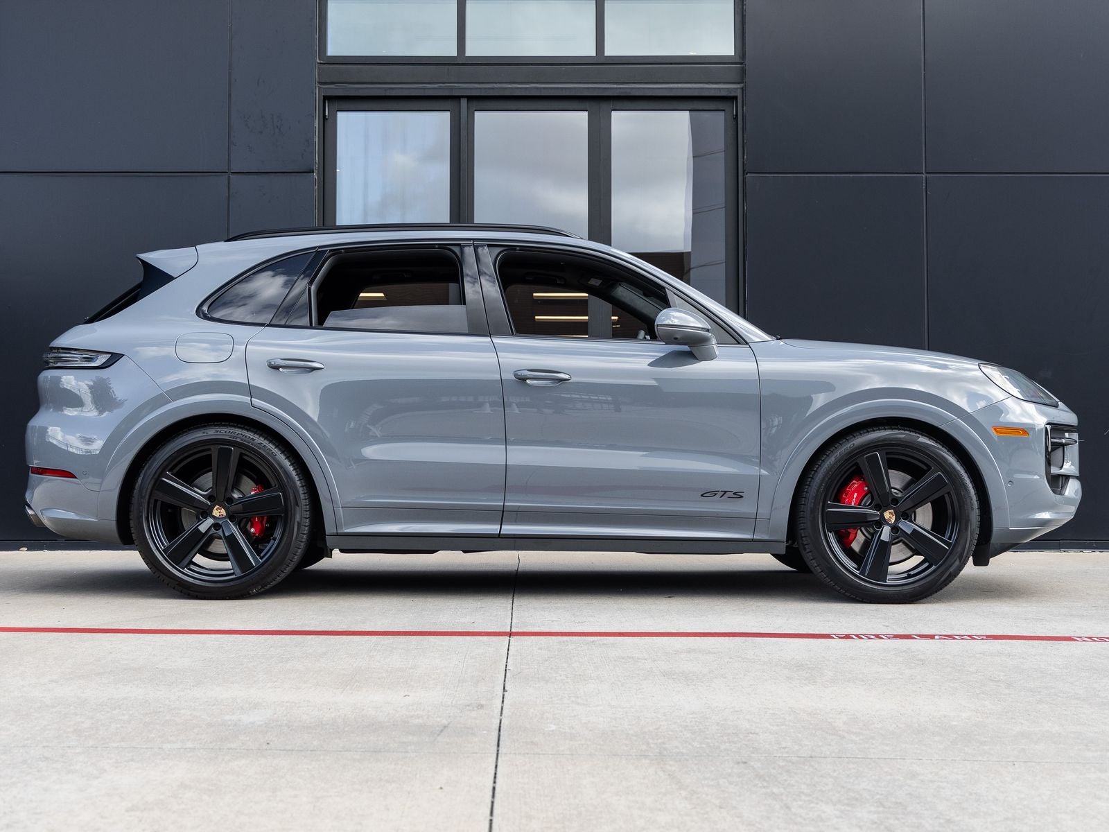 2026 Porsche Cayenne Cayenne GTS