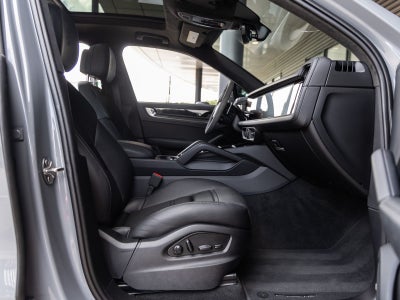 2026 Porsche Cayenne Cayenne GTS