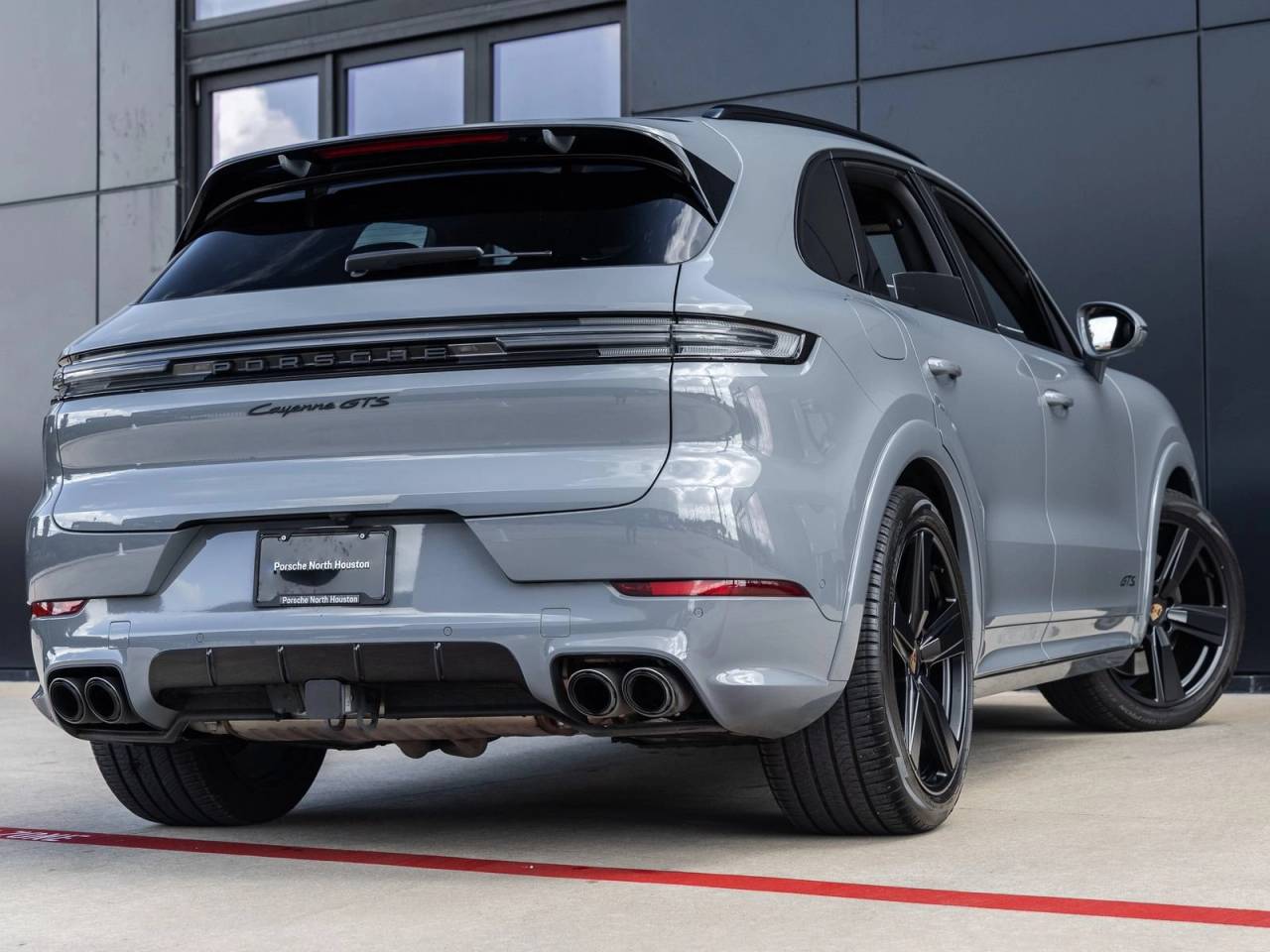 2026 Porsche Cayenne Cayenne GTS