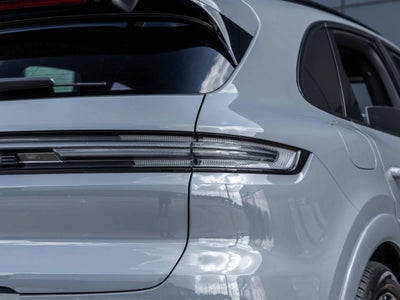 2026 Porsche Cayenne Cayenne GTS