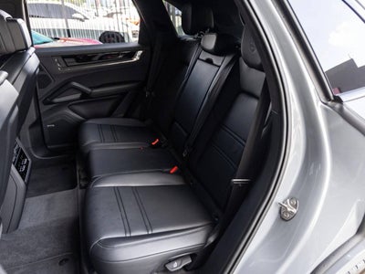 2026 Porsche Cayenne Cayenne GTS