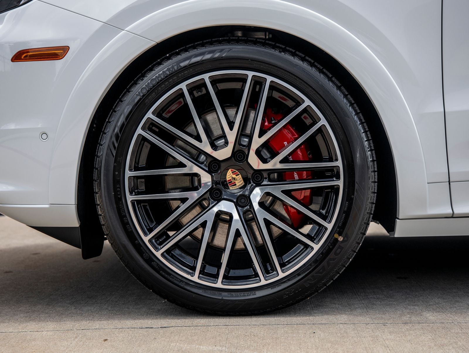 2026 Porsche Cayenne GTS