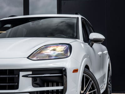 2026 Porsche Cayenne GTS