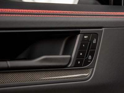 2026 Porsche Cayenne GTS