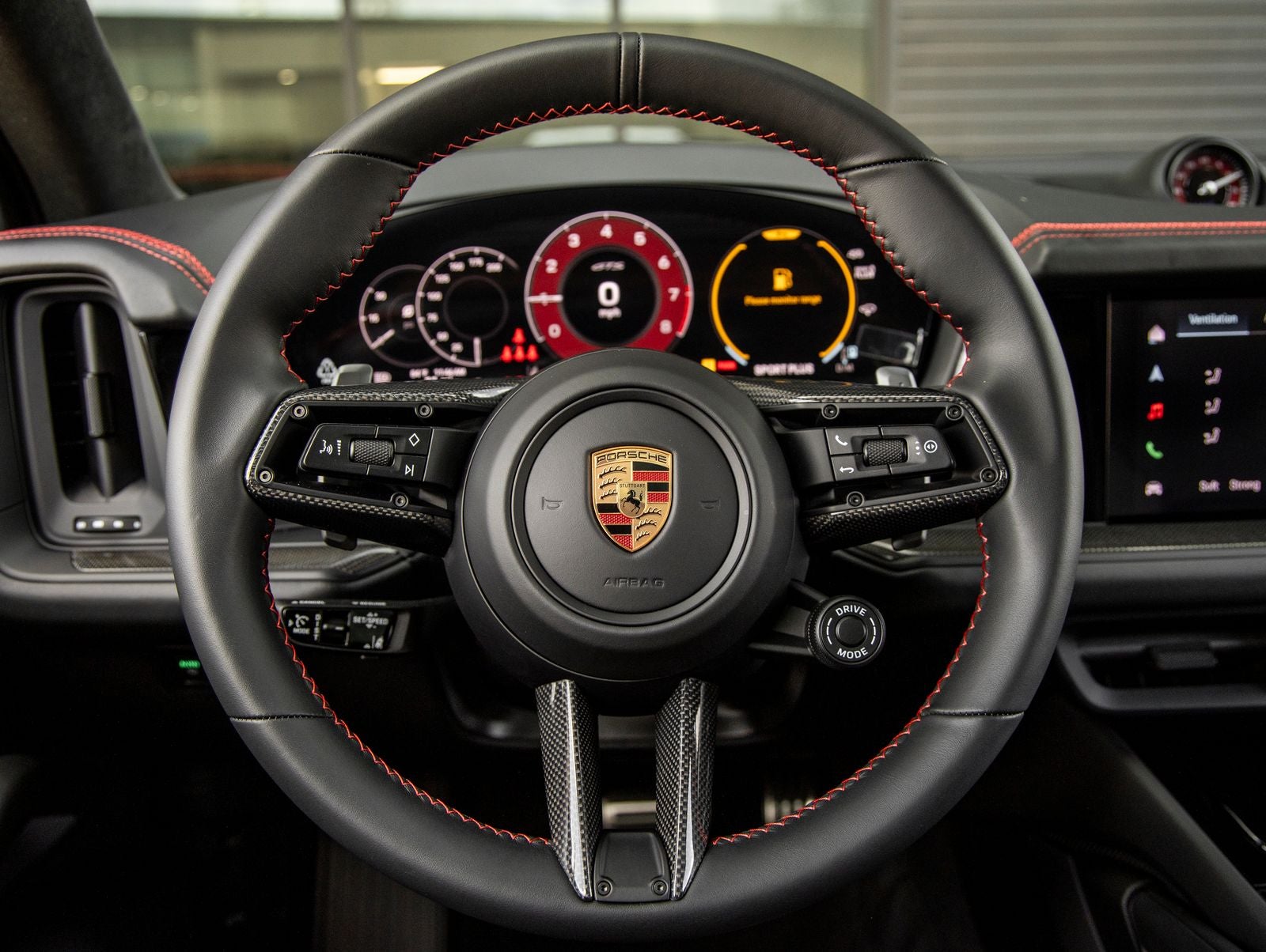 2026 Porsche Cayenne GTS