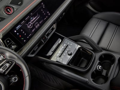 2026 Porsche Cayenne GTS