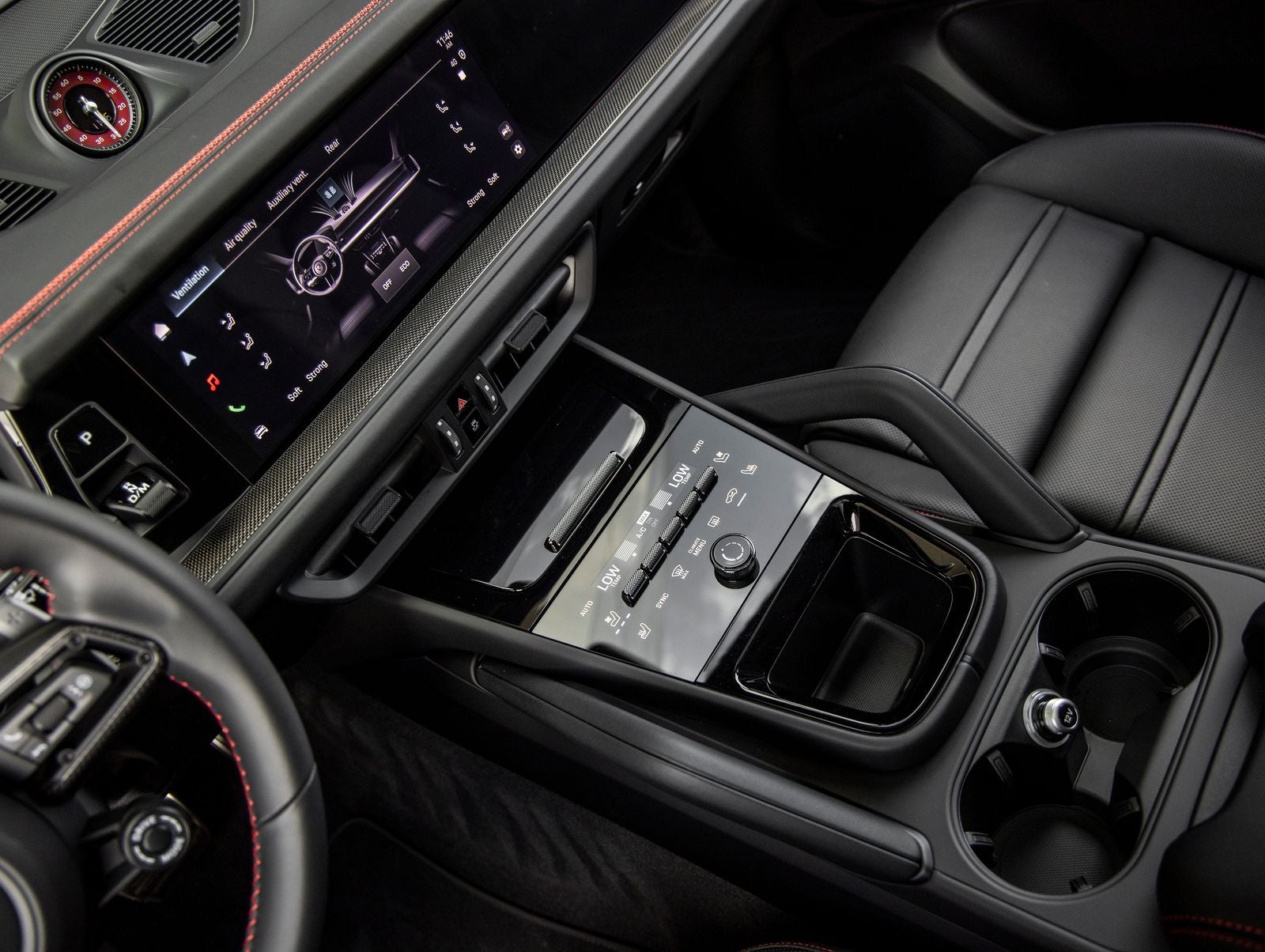 2026 Porsche Cayenne GTS
