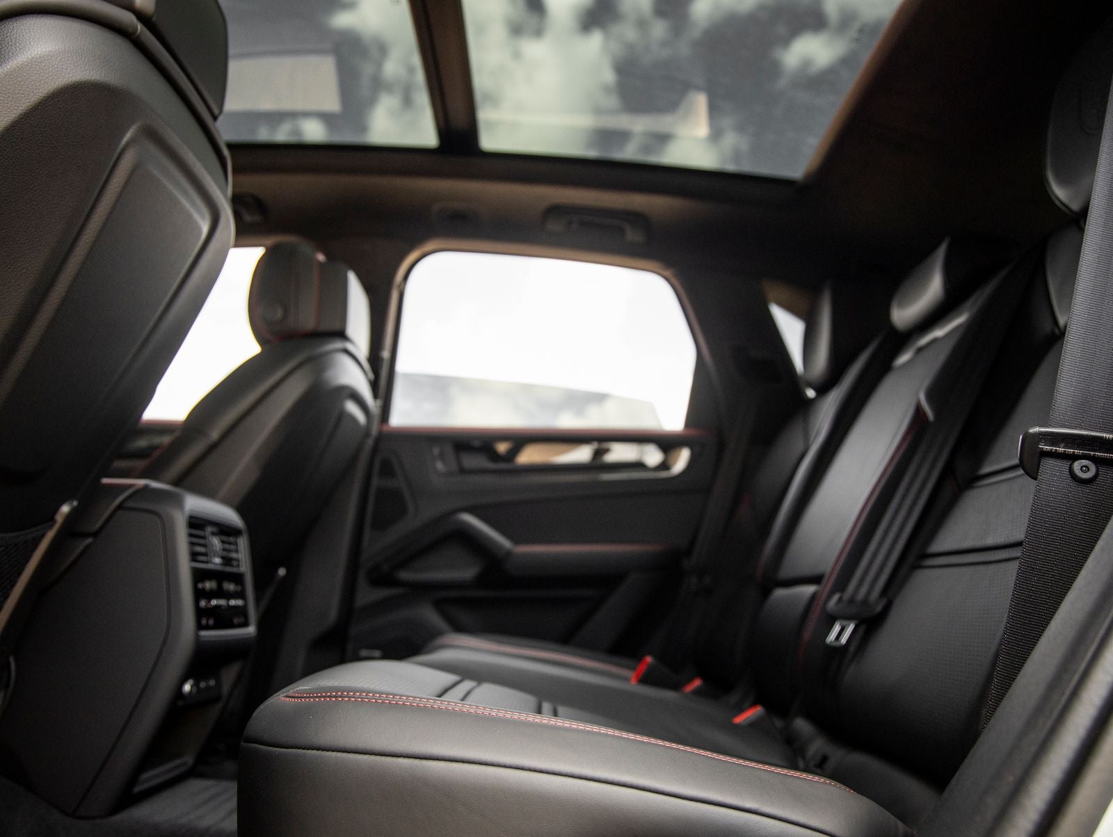 2026 Porsche Cayenne GTS