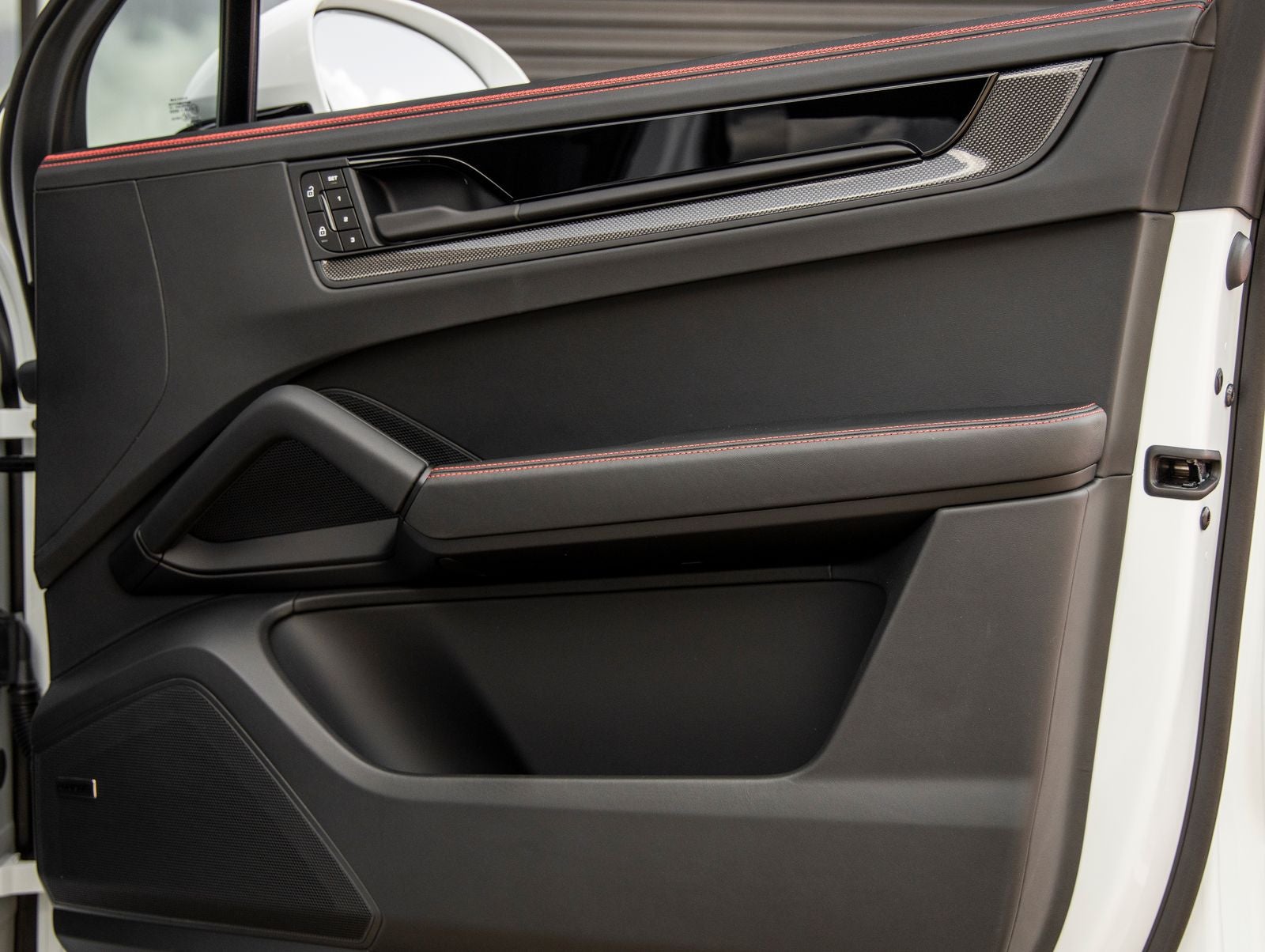 2026 Porsche Cayenne GTS