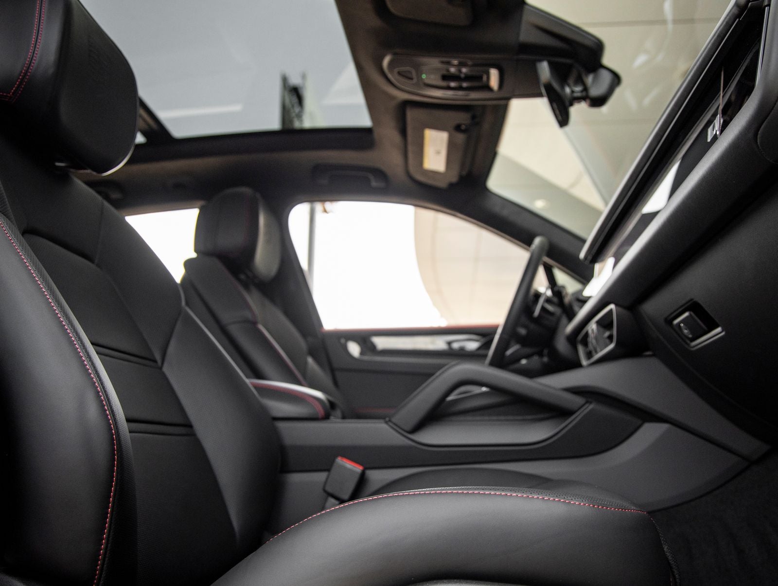 2026 Porsche Cayenne GTS