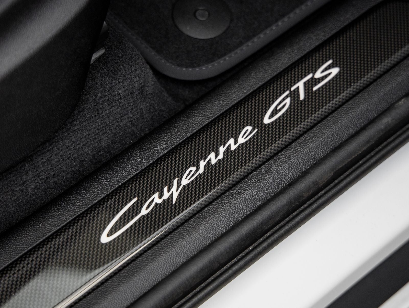 2026 Porsche Cayenne GTS