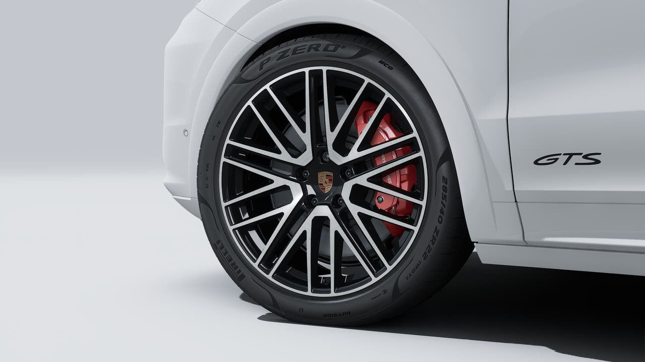 2026 Porsche Cayenne GTS