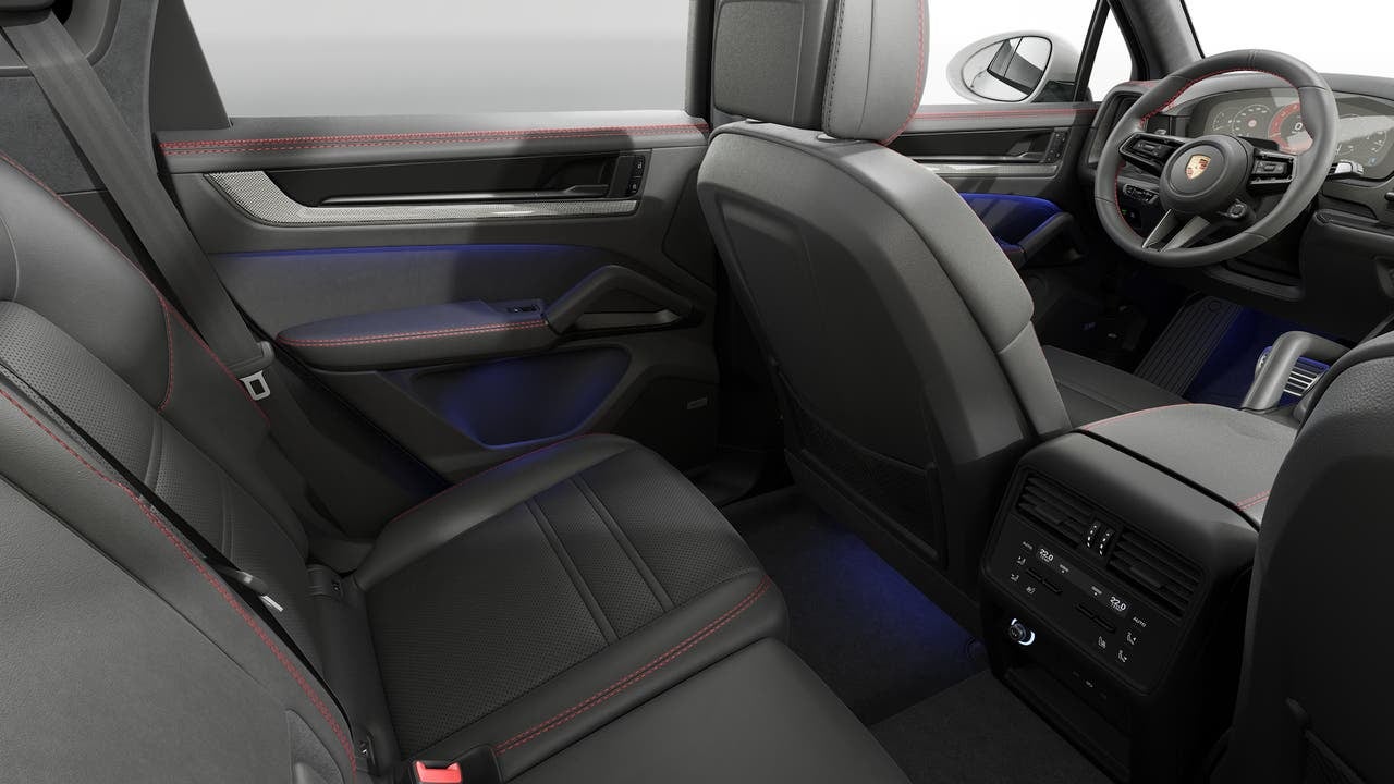 2026 Porsche Cayenne GTS