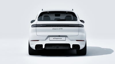 2026 Porsche Cayenne GTS