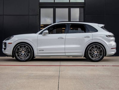 2026 Porsche Cayenne Cayenne GTS