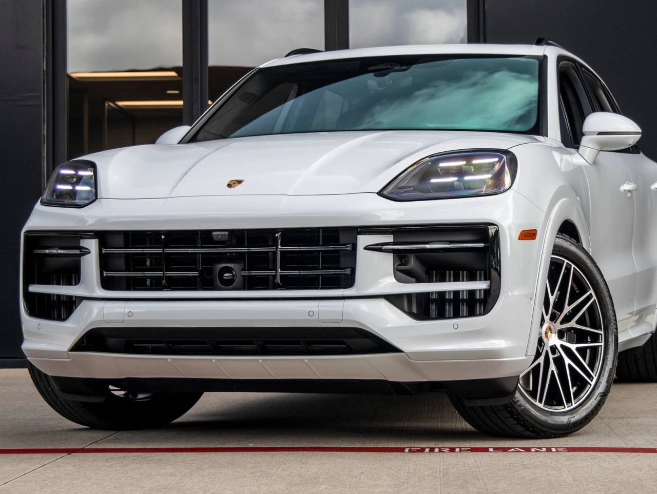 2026 Porsche Cayenne Cayenne GTS