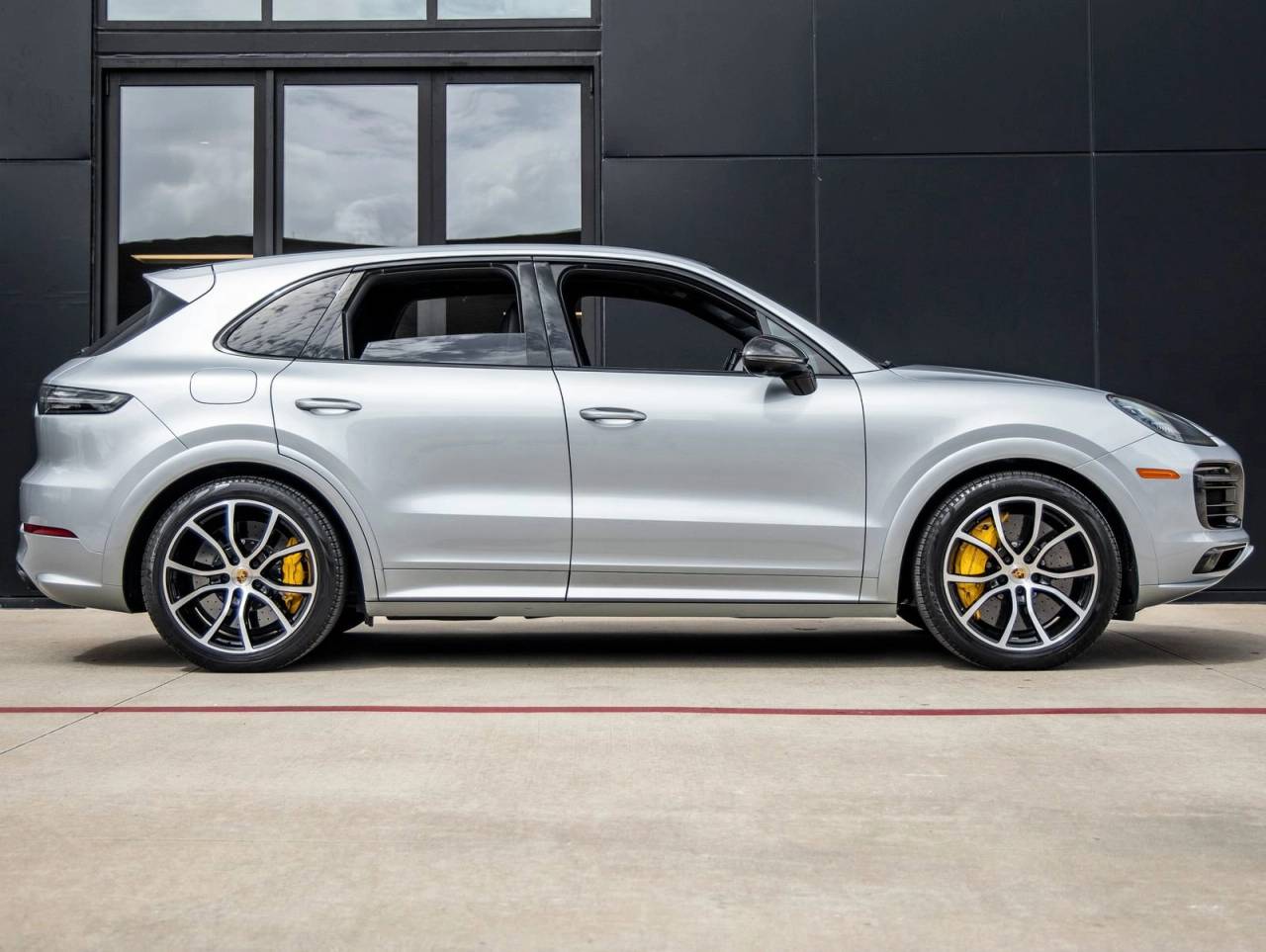 2021 Porsche Cayenne Cayenne GTS (MY21)