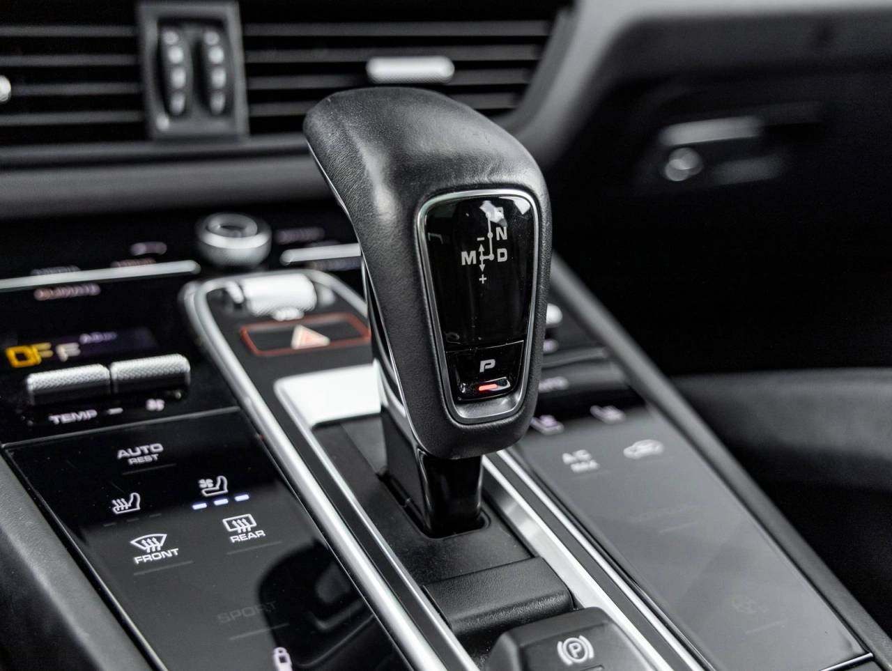 2021 Porsche Cayenne Cayenne GTS (MY21)