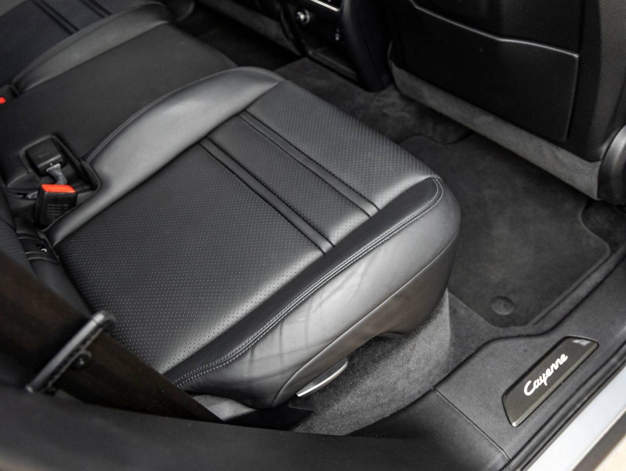 2021 Porsche Cayenne Cayenne GTS (MY21)