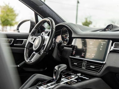 2021 Porsche Cayenne Cayenne GTS (MY21)