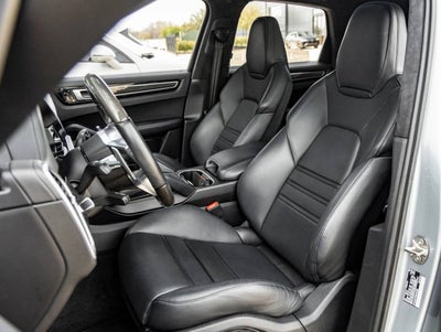 2021 Porsche Cayenne Cayenne GTS (MY21)