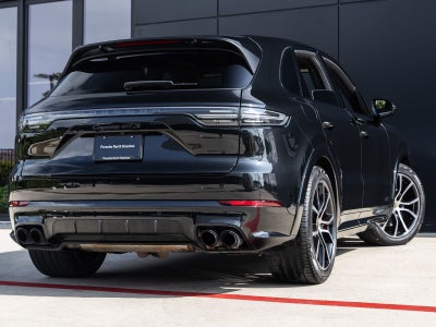 2023 Porsche Cayenne GTS