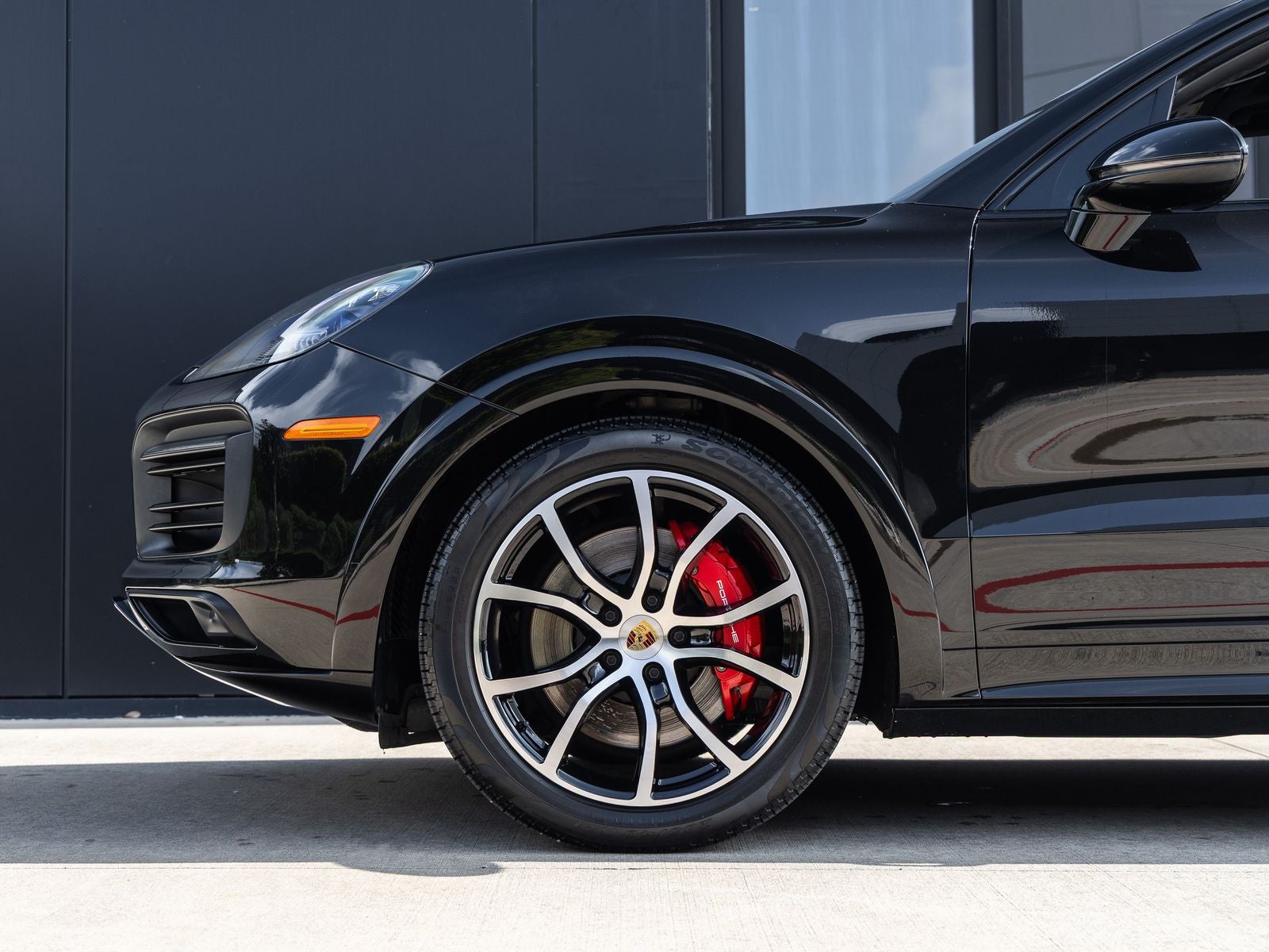 2023 Porsche Cayenne GTS