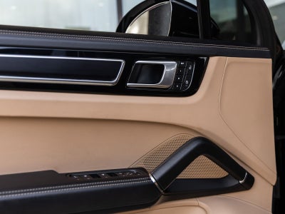 2023 Porsche Cayenne GTS