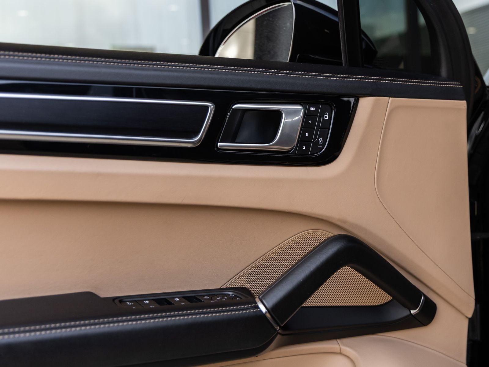 2023 Porsche Cayenne GTS
