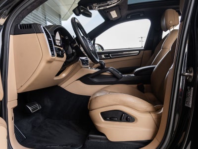 2023 Porsche Cayenne GTS