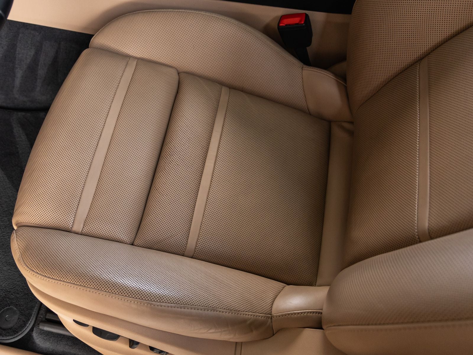 2023 Porsche Cayenne GTS
