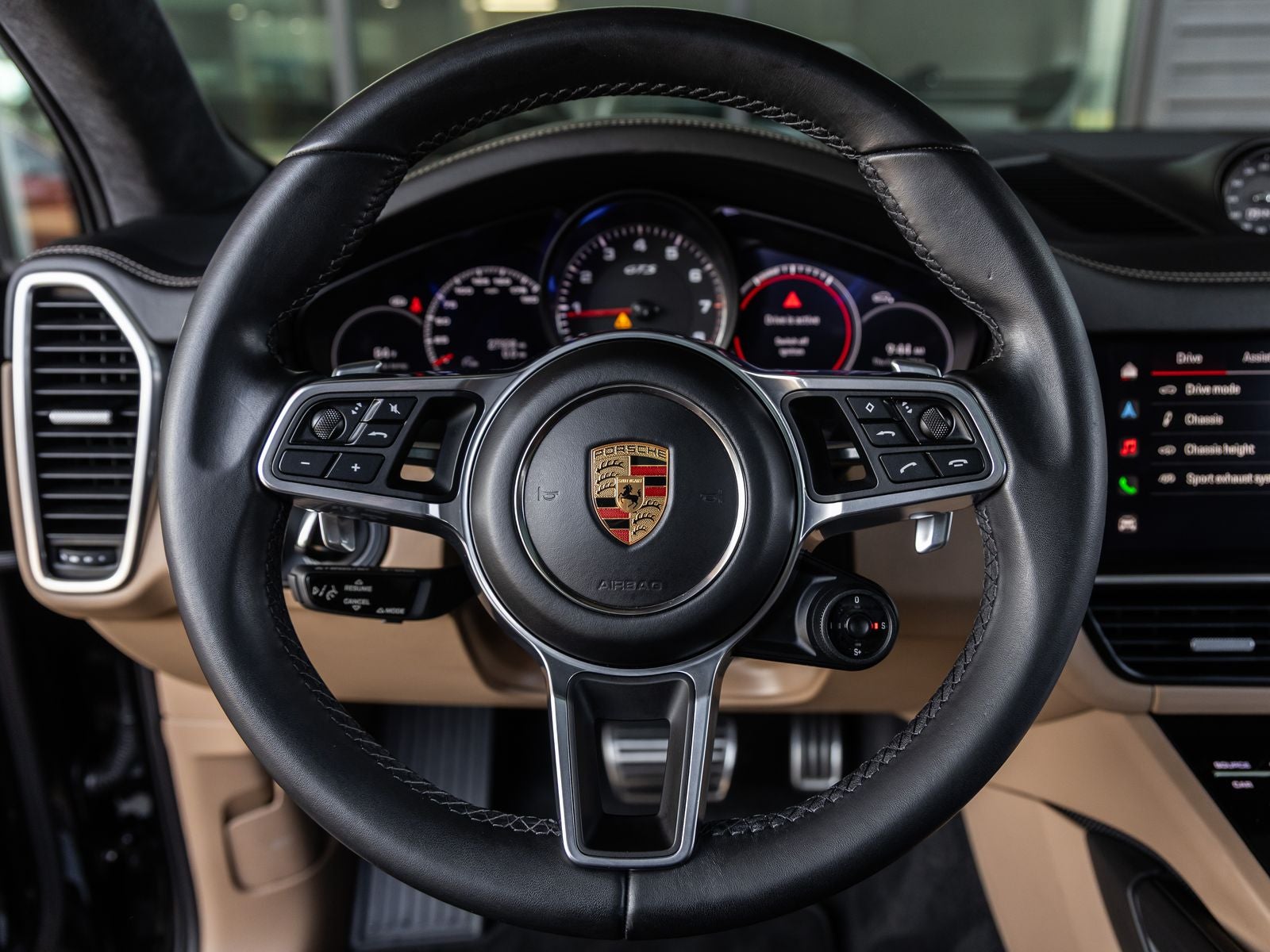 2023 Porsche Cayenne GTS