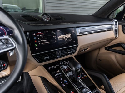 2023 Porsche Cayenne GTS
