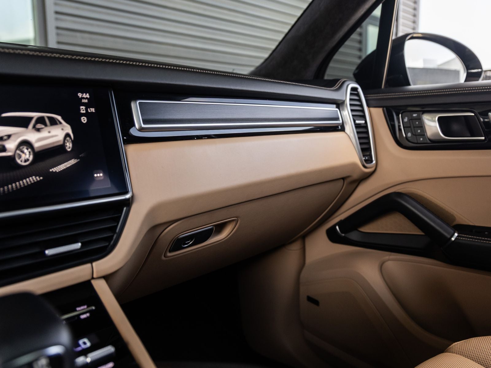2023 Porsche Cayenne GTS