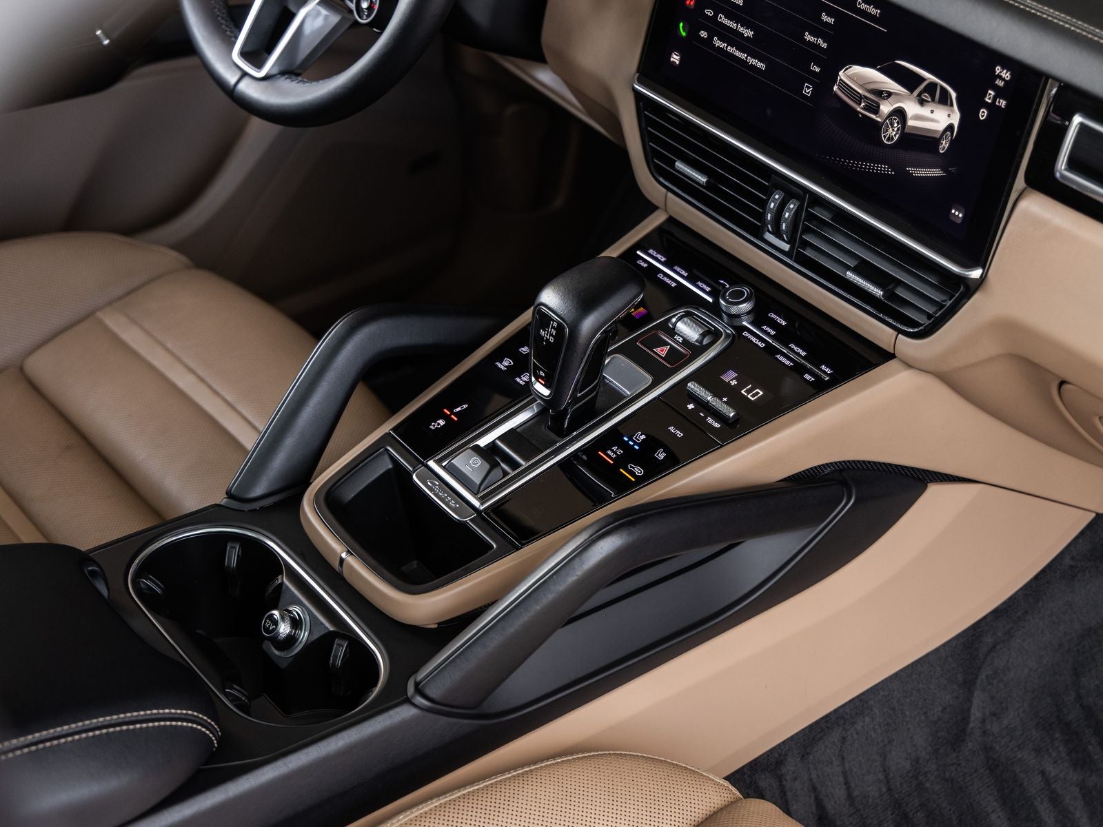 2023 Porsche Cayenne GTS