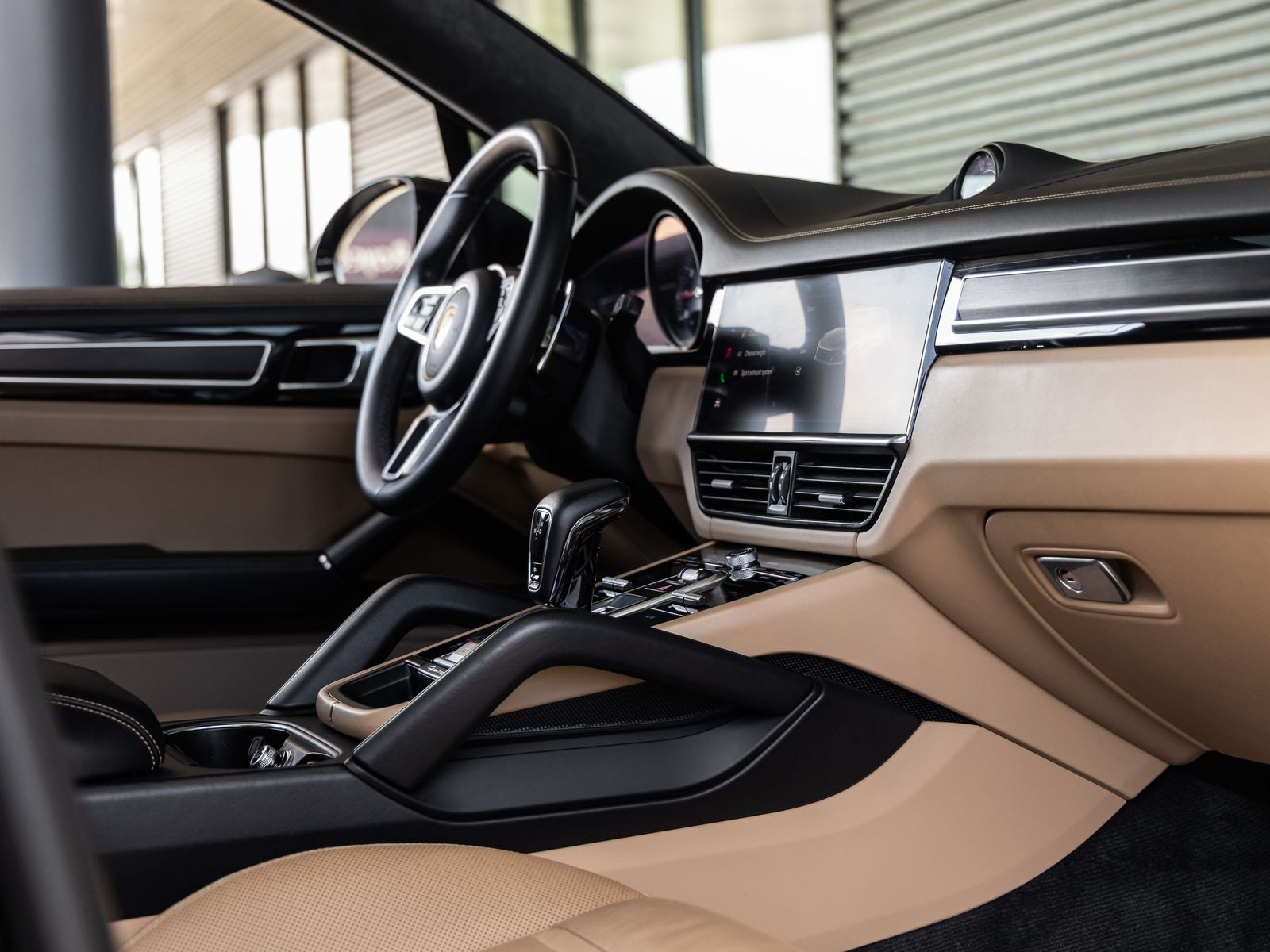 2023 Porsche Cayenne GTS