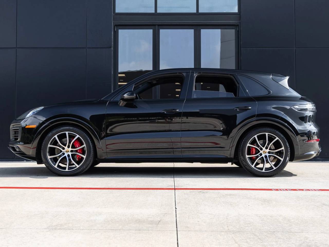 2023 Porsche Cayenne GTS