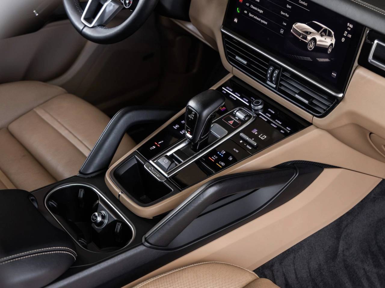 2023 Porsche Cayenne GTS