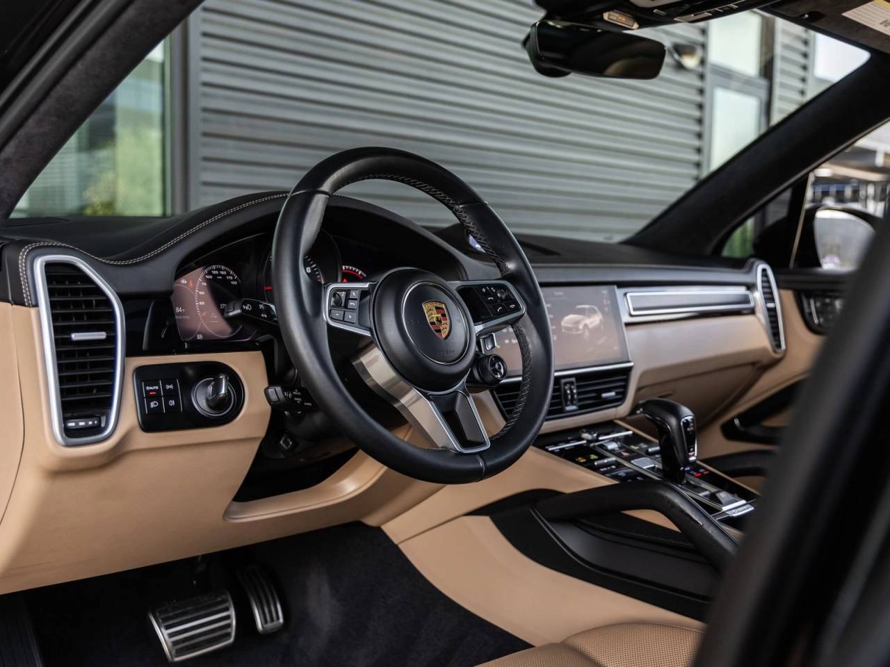 2023 Porsche Cayenne GTS