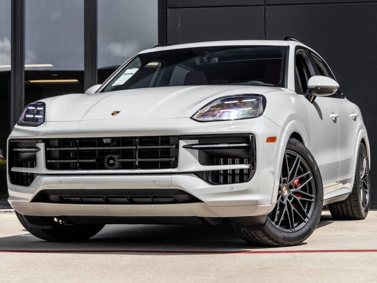 2025 Porsche Cayenne Cayenne GTS
