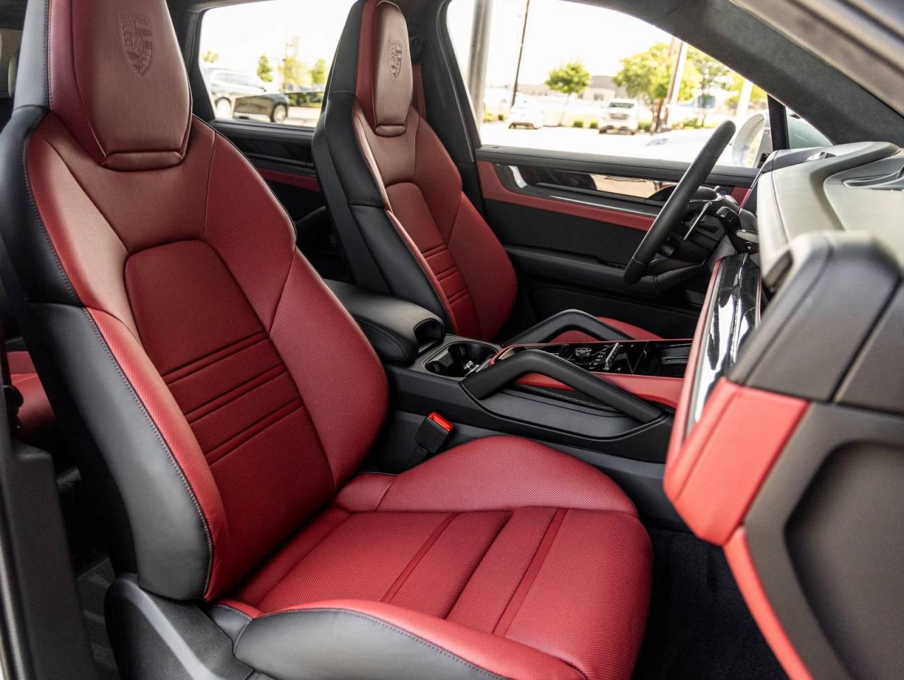 2025 Porsche Cayenne Cayenne GTS