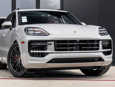 2025 Porsche Cayenne Cayenne GTS