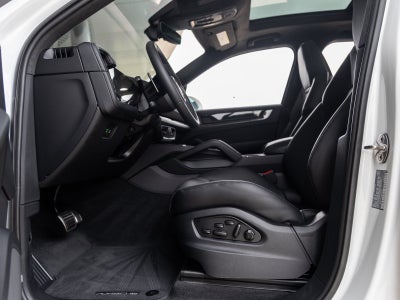 2026 Porsche Cayenne Cayenne GTS