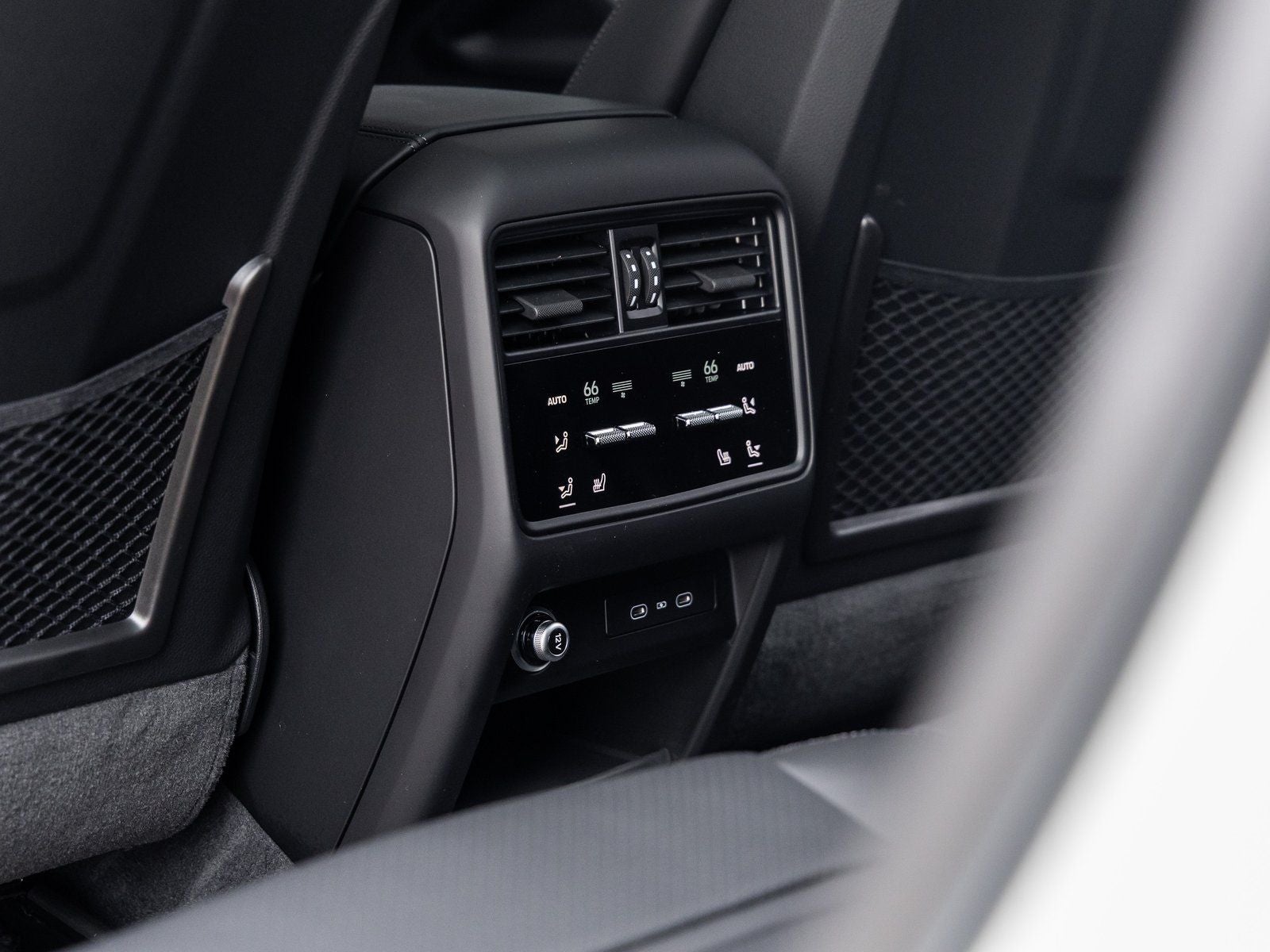 2026 Porsche Cayenne Cayenne GTS