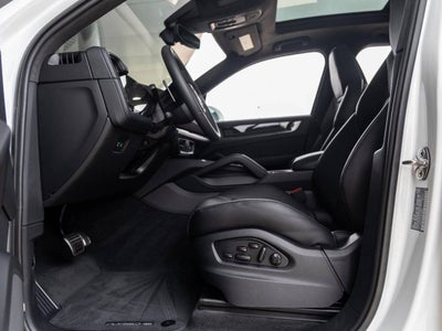 2026 Porsche Cayenne Cayenne GTS