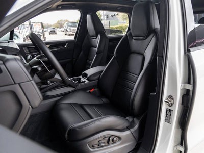 2026 Porsche Cayenne Cayenne GTS