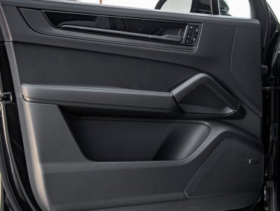 2026 Porsche Cayenne Cayenne GTS